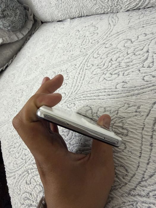 Samsung a52 holati yaxshi