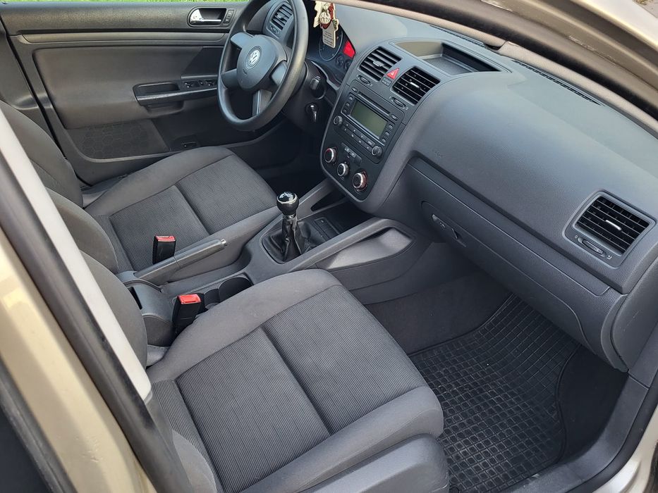 VOLKSWAGEN Golf 2005 — imagine 5