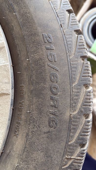 Зимние липучки R16 215/60
