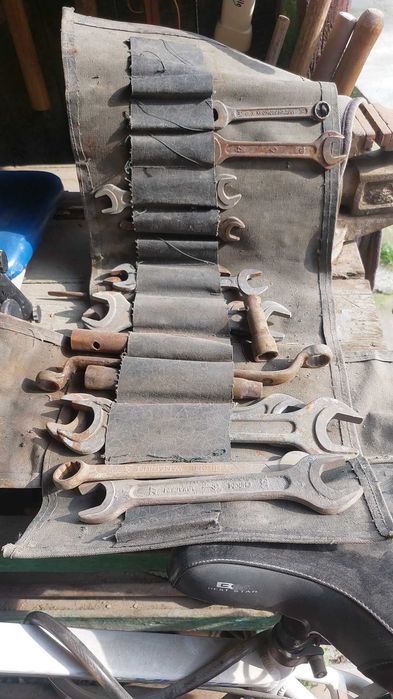 Рубанки кипятильники линейки детская игра  дрели тиски сверла гаяч клю