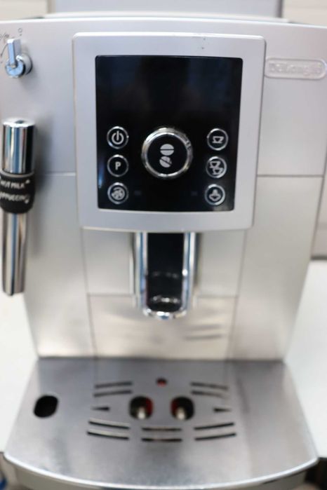 Кафемашина DeLonghi ECAM 23.420.SB, кафеавтомат
