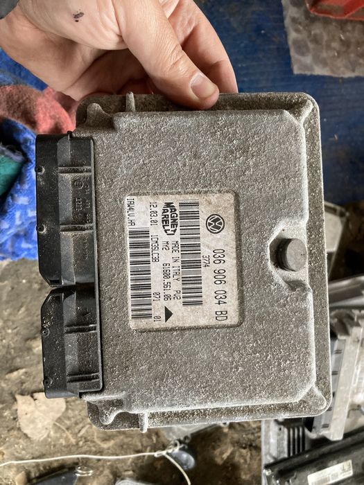 Компютри двигател Сеат Леон 1M/Толедо 1.6 99- 2005