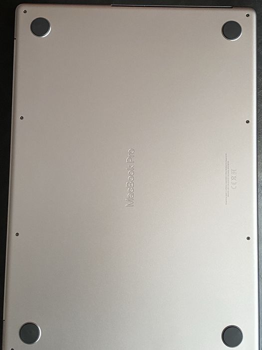 Macbook Pro 16 M2Pro