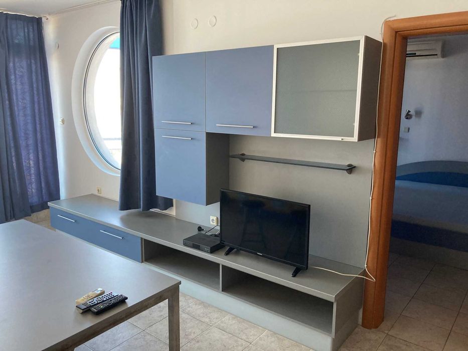 Aпартамент на първа линия на плажа в Свети Влас