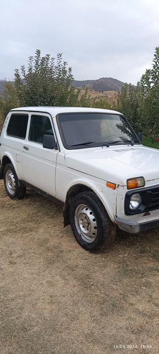 Нива 21214 Сотилади йили 2007 раздадка перодок ишлайди