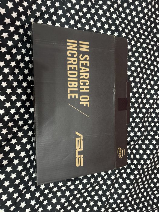 Vând leptop asus