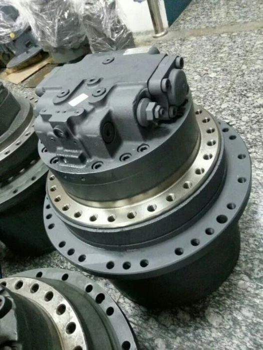 Transmisie finală utilaje de constructii - Stoc Disponibil