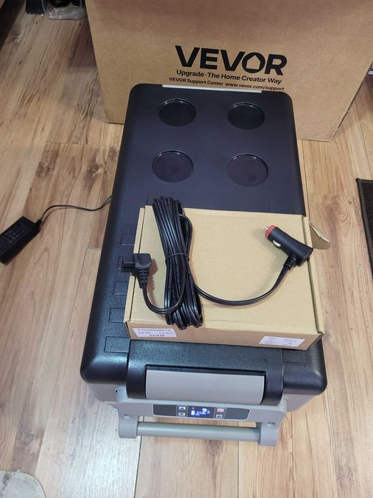 Нов къмпинг хладилник VEVOR 45L / 12v-24v-220v/ Компресор / Bluetooth!