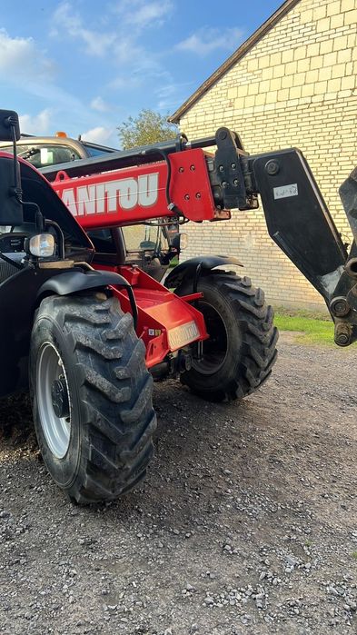 Телескопический погрузчик Manitou 932
