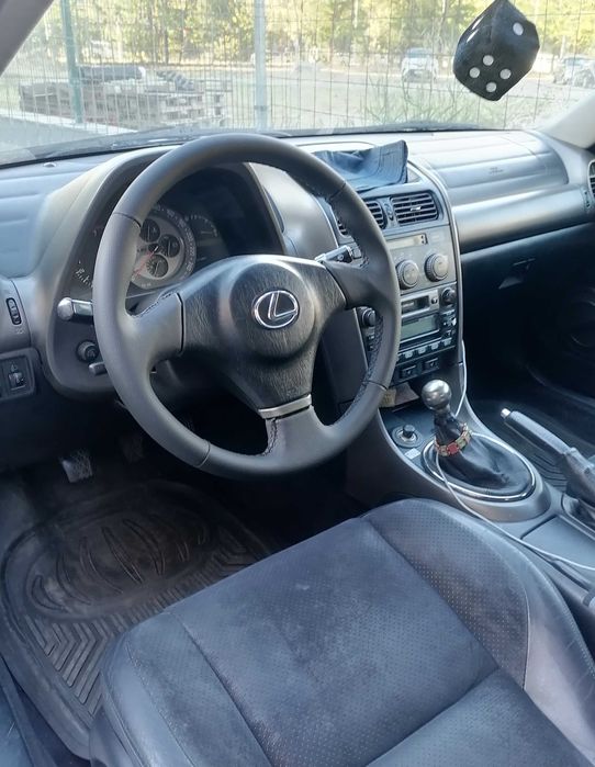 Lexus Is200 лексус