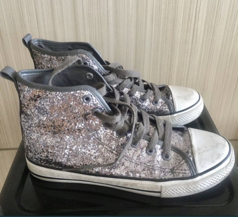 Продам кеды на подростка, 38 размер