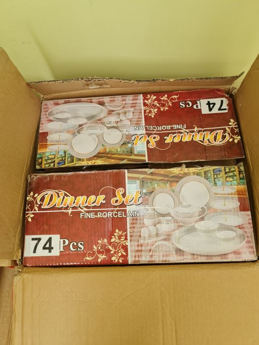 Продам чайно столовый сервис 74 предмета