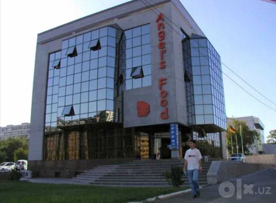 Метро Ойбек, 2/3/4, 61 м2, без ремонта. 77-серия.