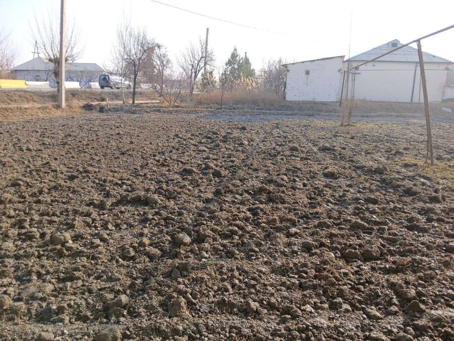 Uy joy qurish uchun yer maydoni