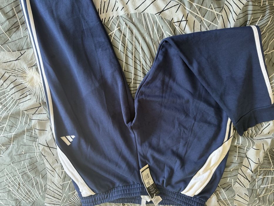 Чисто ново долнище ADIDAS