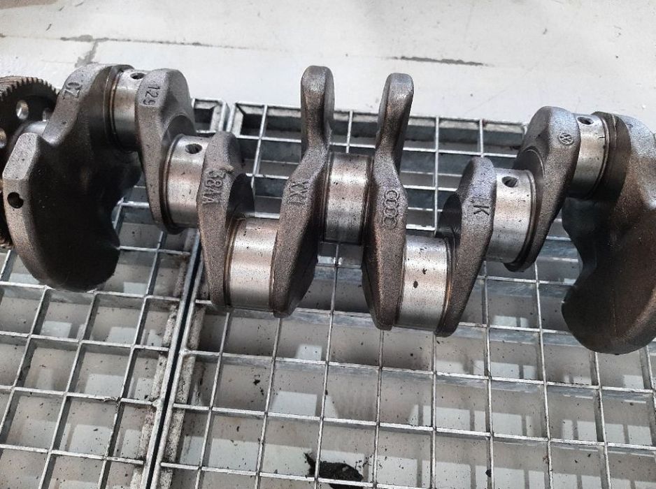 vibrochen 2.0 tdi cgl audi a4 b8 8k