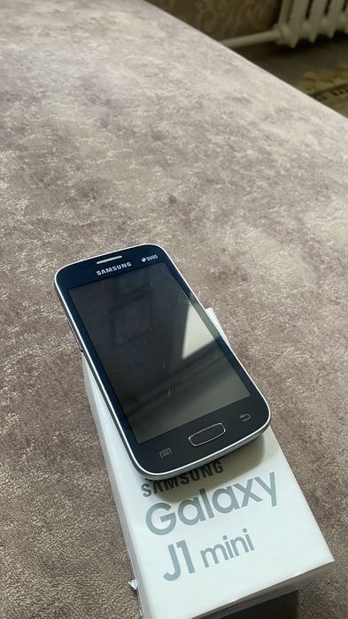 Телефоны б/у Samsung. LG