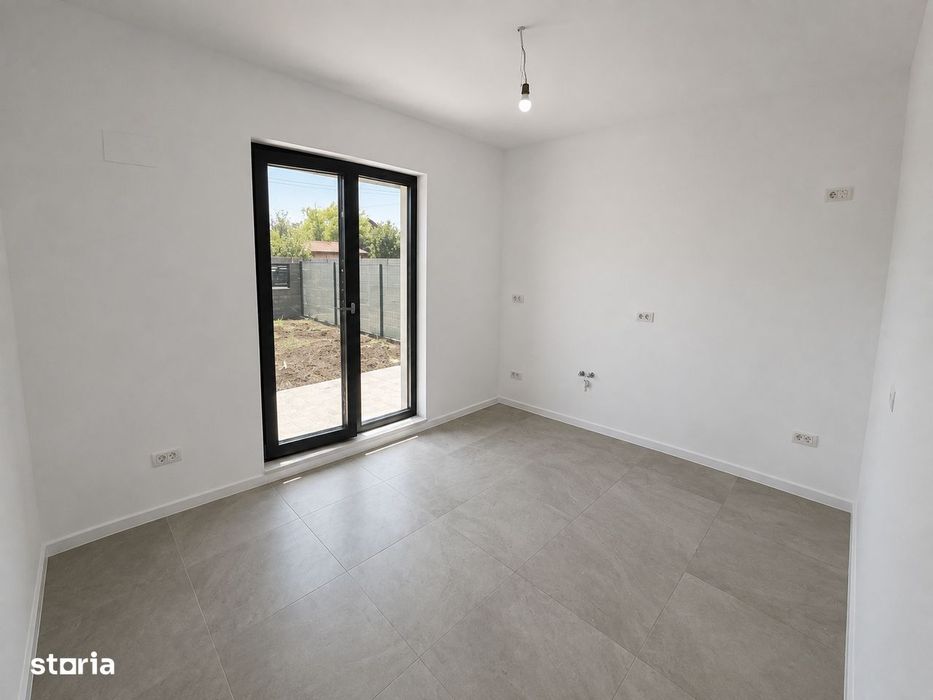Casă Individuală Modernă 4 camere și 2 băi / 105 mp parter + 55 mp pod