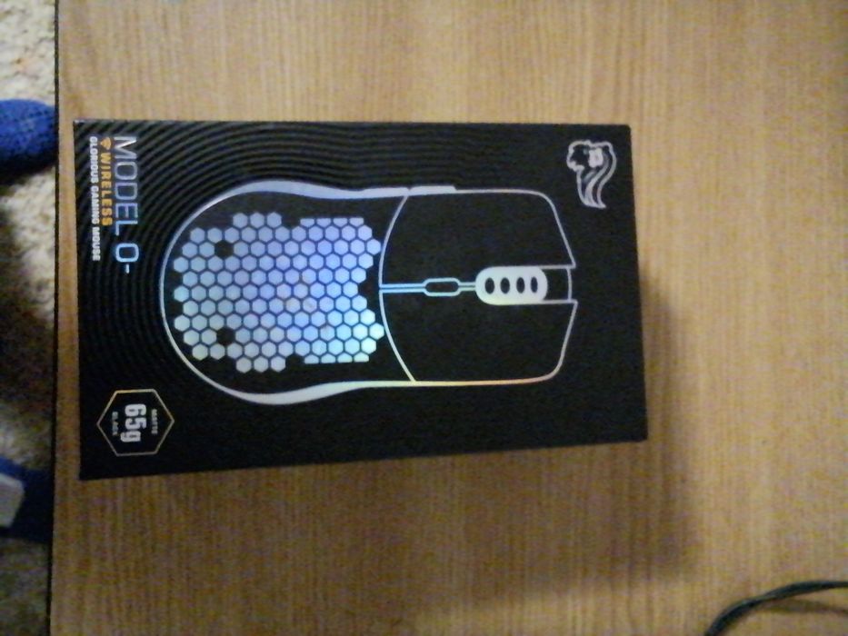 Mouse gaming Glorious model O- wireless
