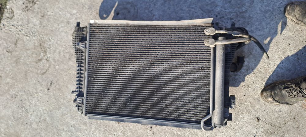 Vand set complet radiatoare vw Golf 5 2.0 bkd
