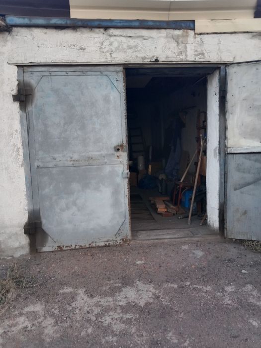 Продаеться гараж