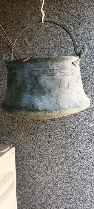 Медни съдове за интериор