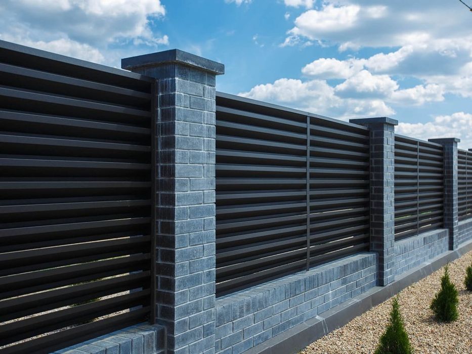 Заборы и ограждения