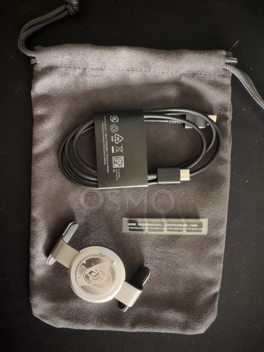 Stabilizator DJI Osmo Mobile 6 – ca nou, cu toate accesoriile