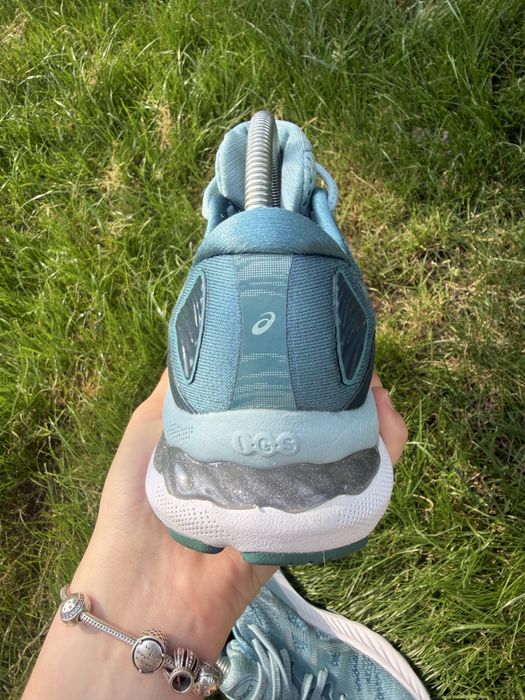 Asics Gel-Nimbus 23
