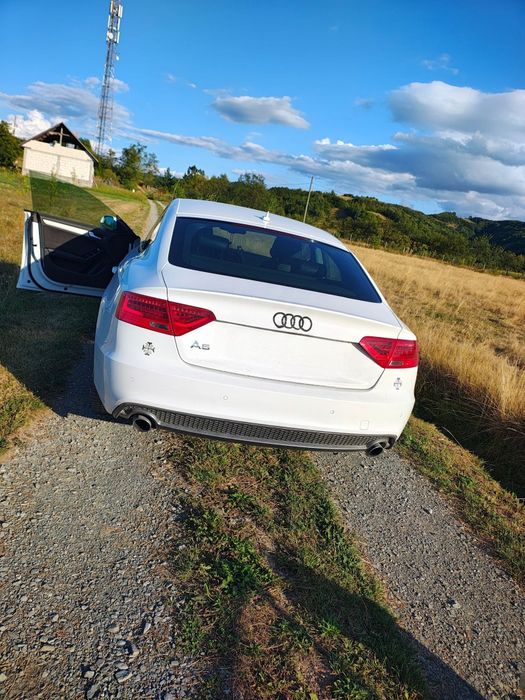 Vând Audi A5 Sportback Facelift/1.8 TFSI(benzină) Automat/Trapa/Pachet S Line/ Alcantara
