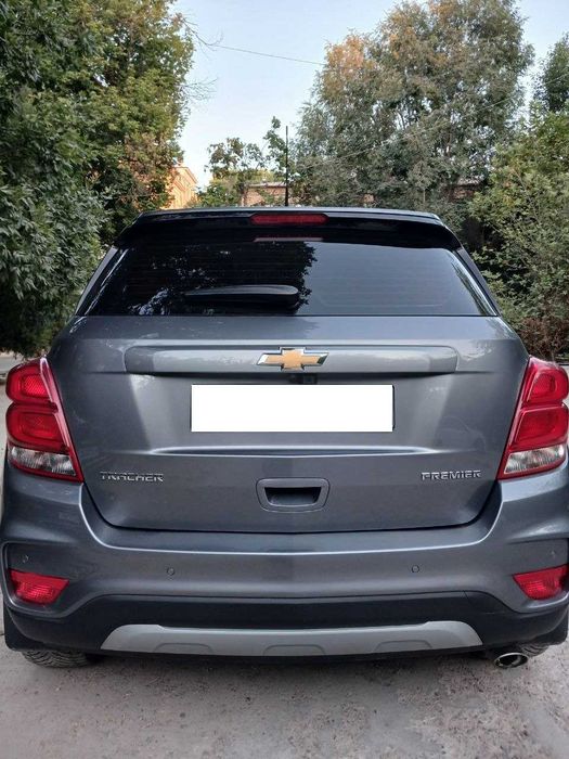 Продаётся Chevrolet Tracker Premier/Sotiladi Chevrolet Tracker Premier