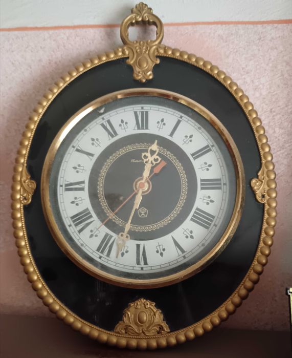 Продаётся часи Ссср