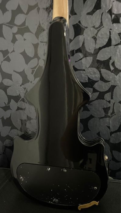 Vioara Zeta, facuta la madis