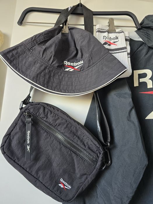 Reebok яке,шапка,чанта и чорапи- комплект за момче от серията Reebok x H&M/размер 152