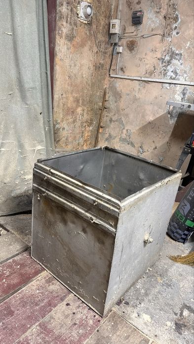 Продам бак с нержавейки.