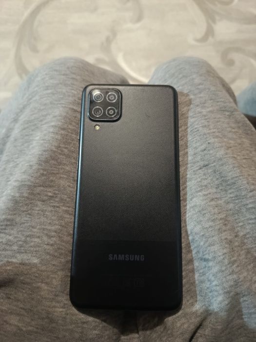 Продам самсунг А12