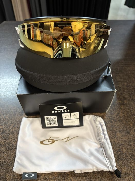 Oakley Kato Cavendish Edition glasses - Cavendish White Prizm 24k