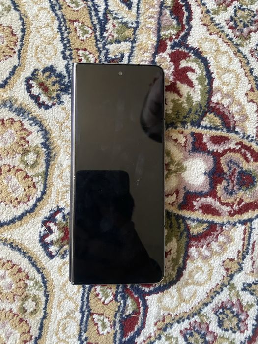 Samsung Galaxy Z Fold2 5G