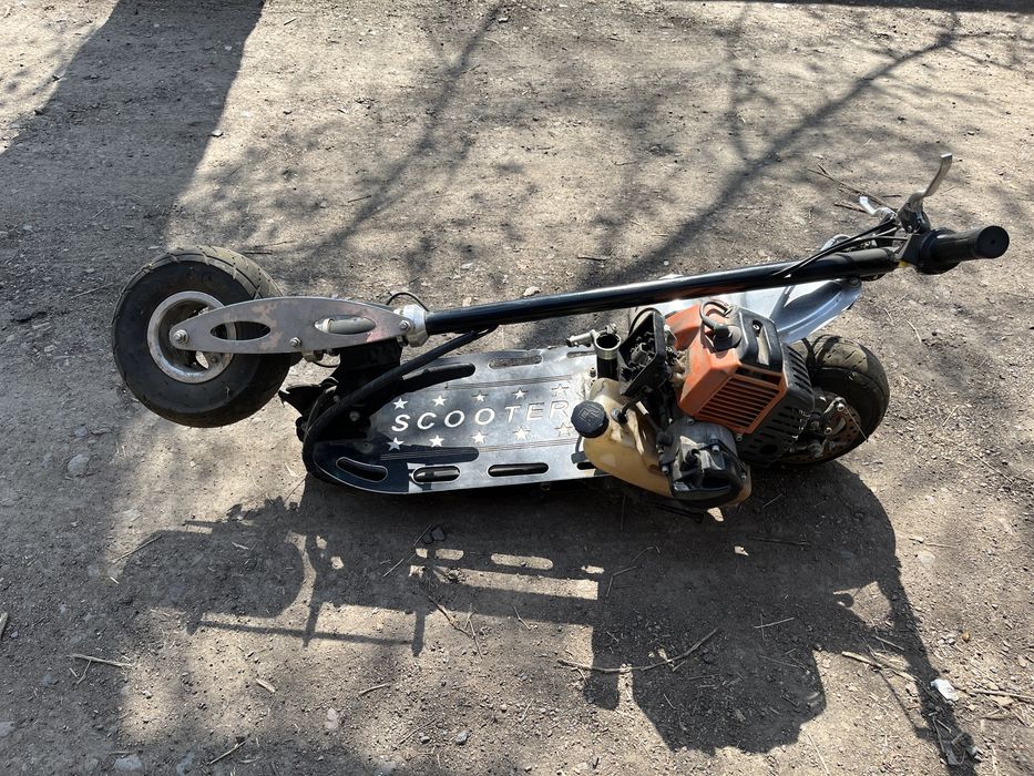 Самокат бензиновый