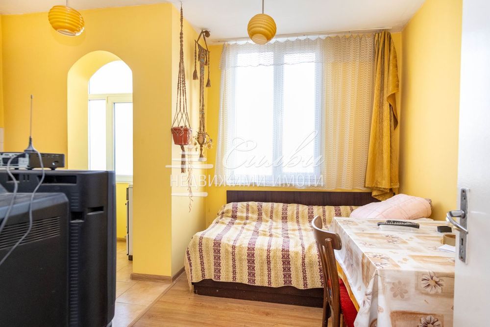 Продава се Тристаен апартамент в Шумен, Болницата - 88 кв.м за 1177 €/кв.м - Снимка #1