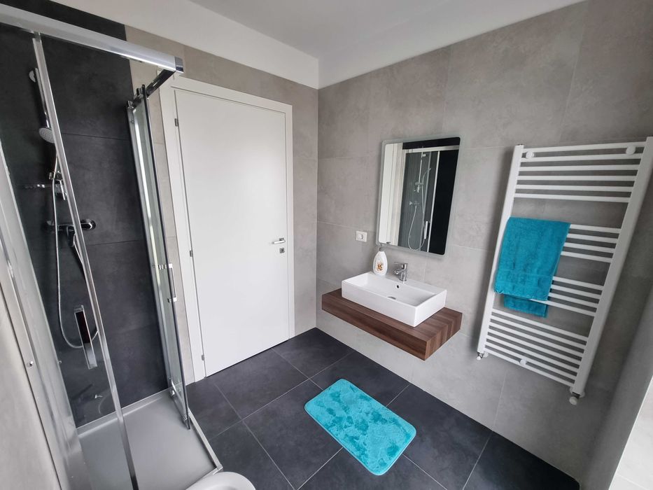 Proprietar, inchiriez apartament premium, 2 cam, Torontalului, parcare inclusa