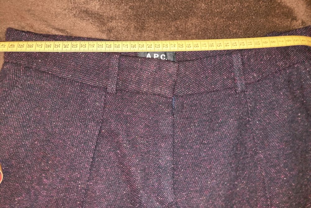 Pantaloni lână,căptușiți cu mătase A.P.C