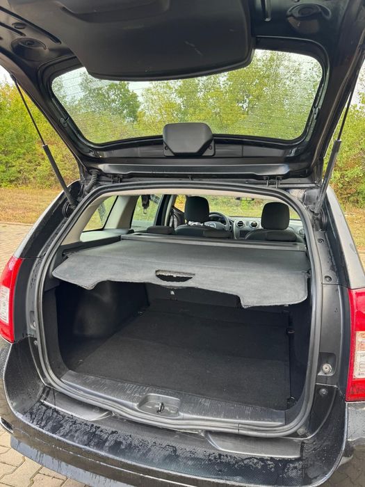 Vând Dacia Logan  MCV
