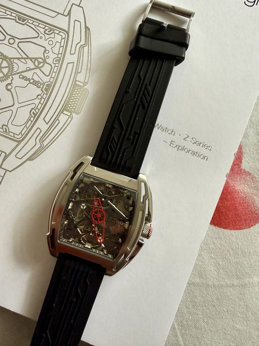 Продам часы Ciga Design механические