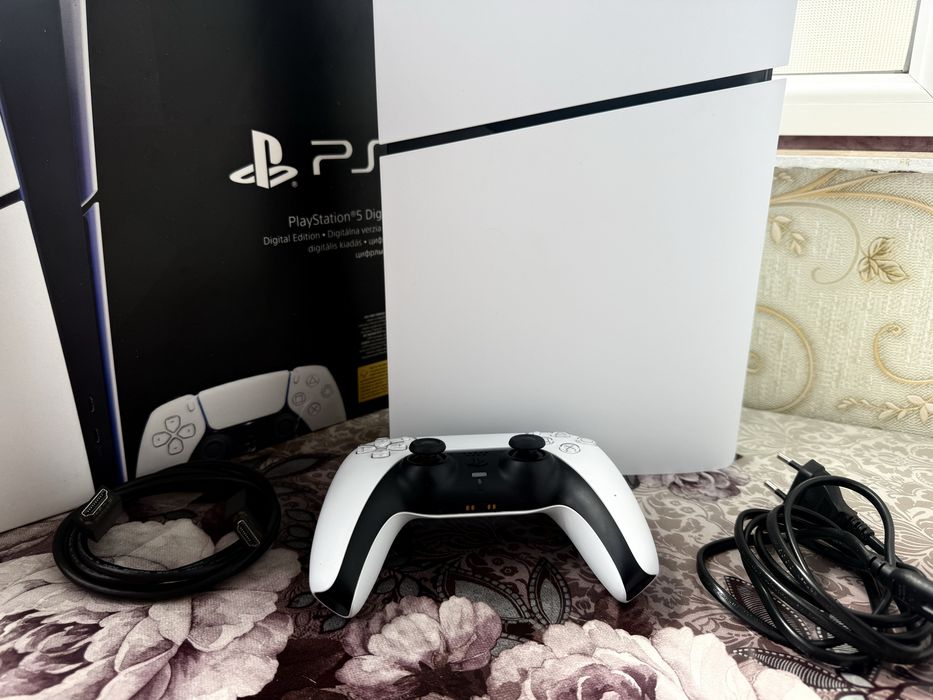 PS5 Digital Slim