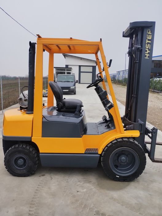 Stivuitor/Motostivuitor Ridică 2500kg Translatie