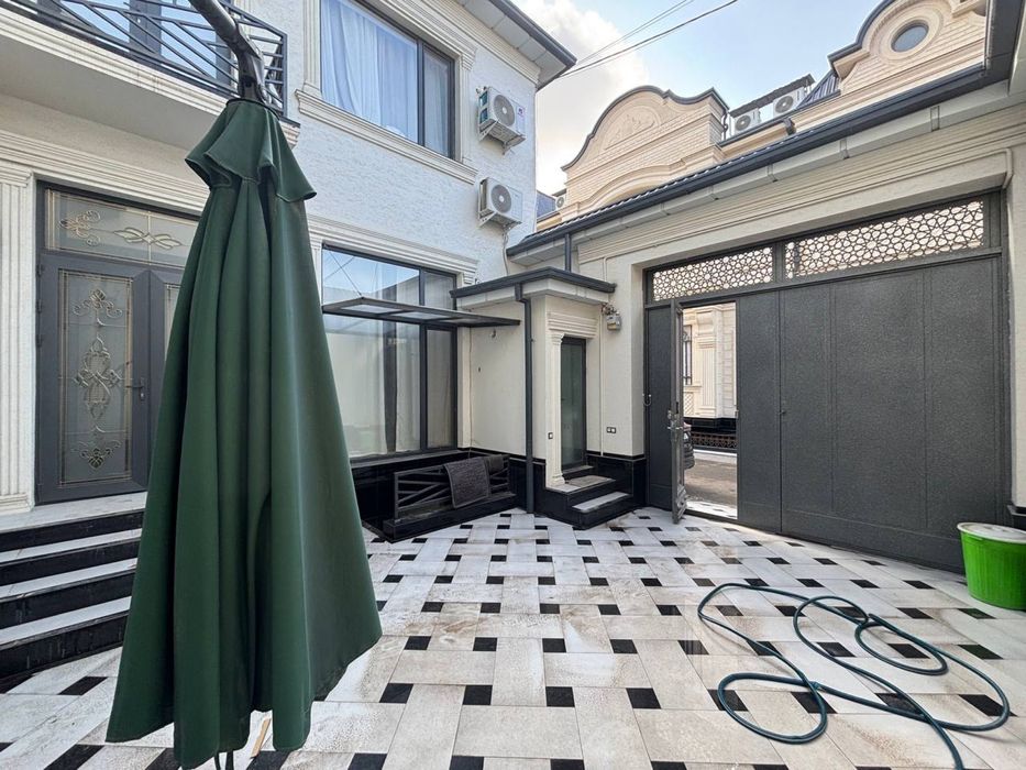 Продается Коттедж 1.5 соту 270м2 5хонали Хонобод Сергели тумани