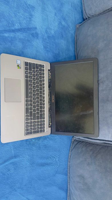 Ноутбук ASUS, рабочий