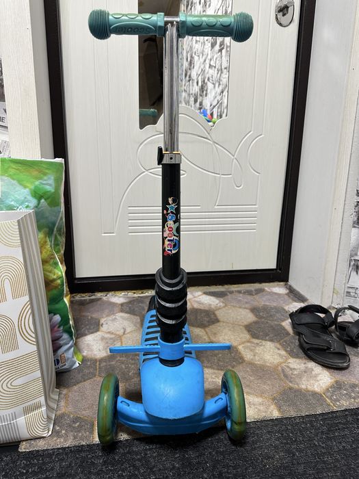 Продам самокат 2в1