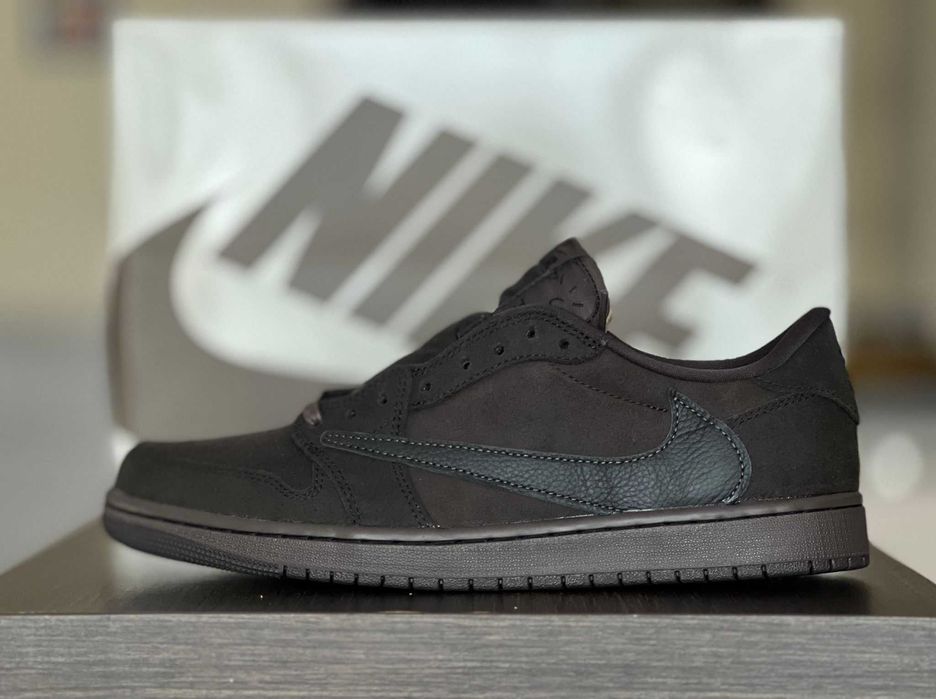 Обувки Air Jordan 1 Travis Scott Velvet Brown 45 EU